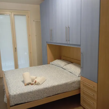 Miramare4 Apartament *